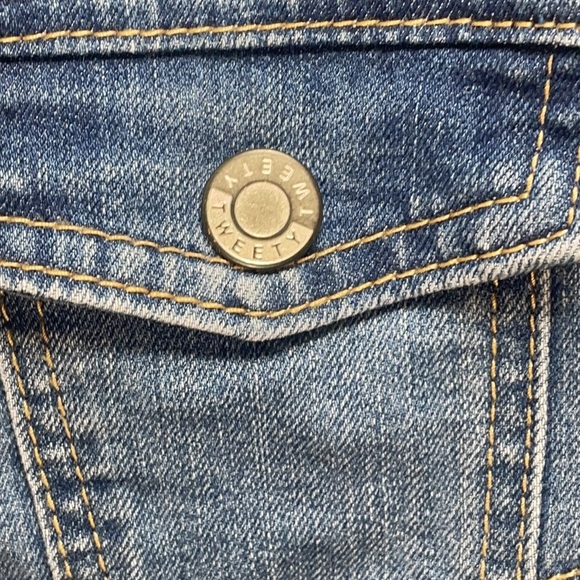 Looney Tunes Tweety Bird "Thats All Folks" Jean jacket! - Picture 4 of 9